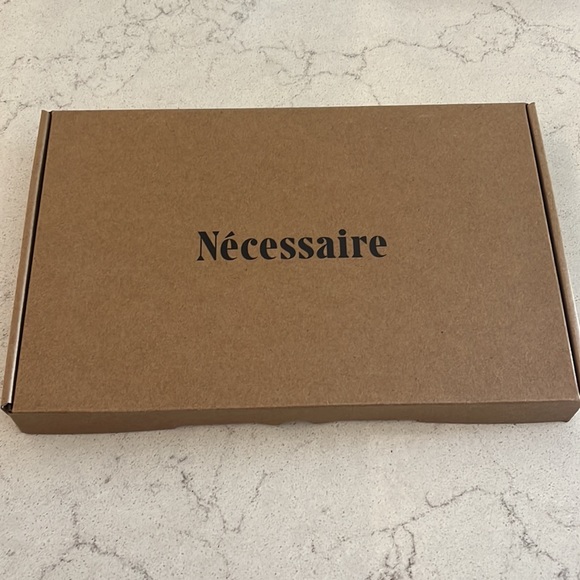 NWT Necessaire The Massage Tool - Picture 5 of 7